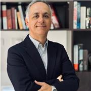 Director general experto en temas de planeación estratégica y ejecución operativa en empresas de manufactura.